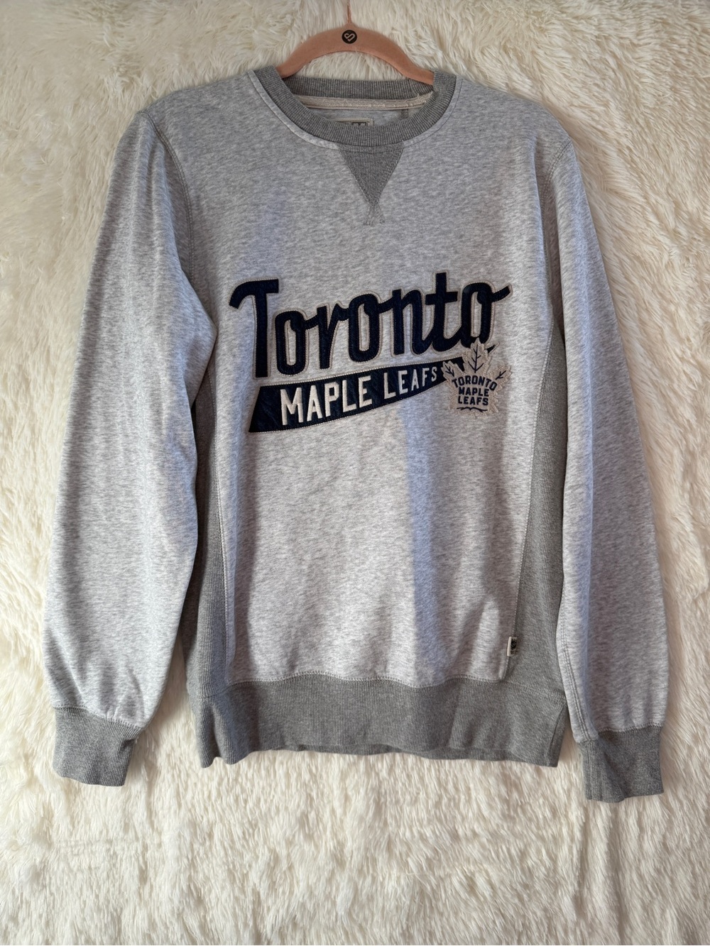 CCM Unisex Toronto Maple Leafs Embroidered Pullover Sweatshirt S Grey Hockey